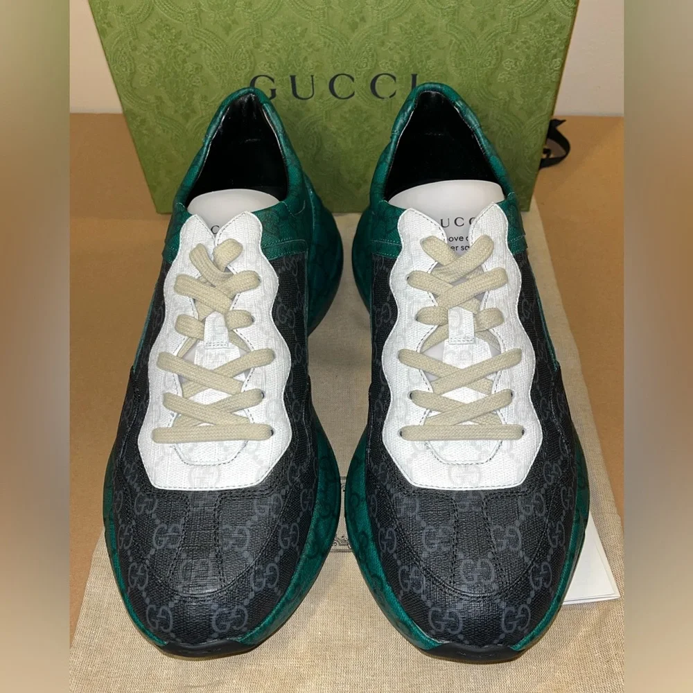 Authentic Gucci Men’s GG supreme sneakers size 11 - Picture 3 of 13